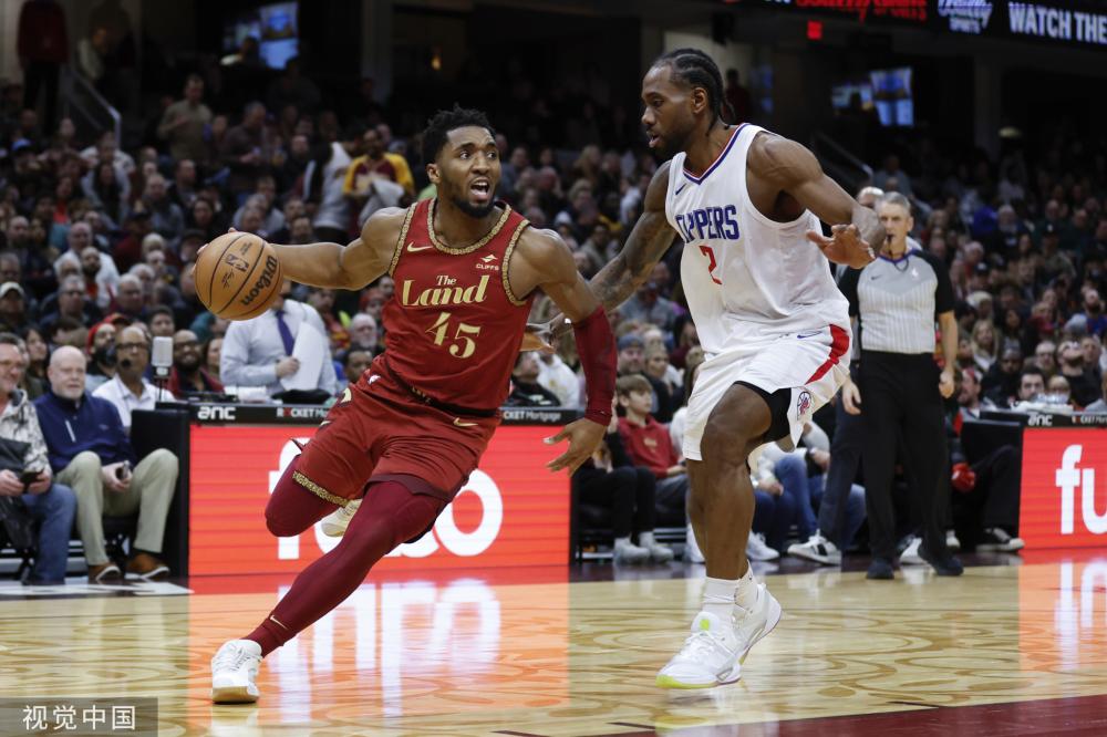 近这个高高 近这个高高