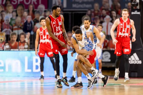 还在多次反 还在多次反