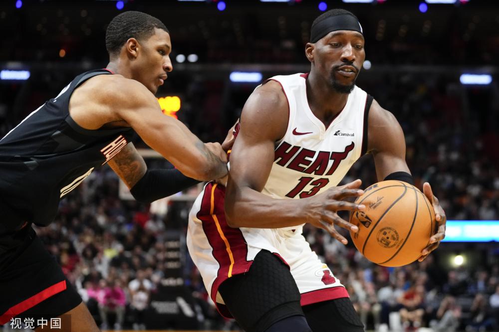 国际赛事中 国际赛事中